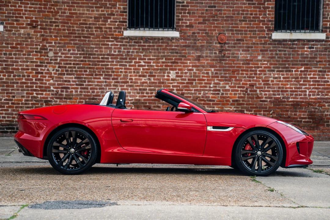 2014 Jaguar F-Type 1st Gen - Image 17 of 31
