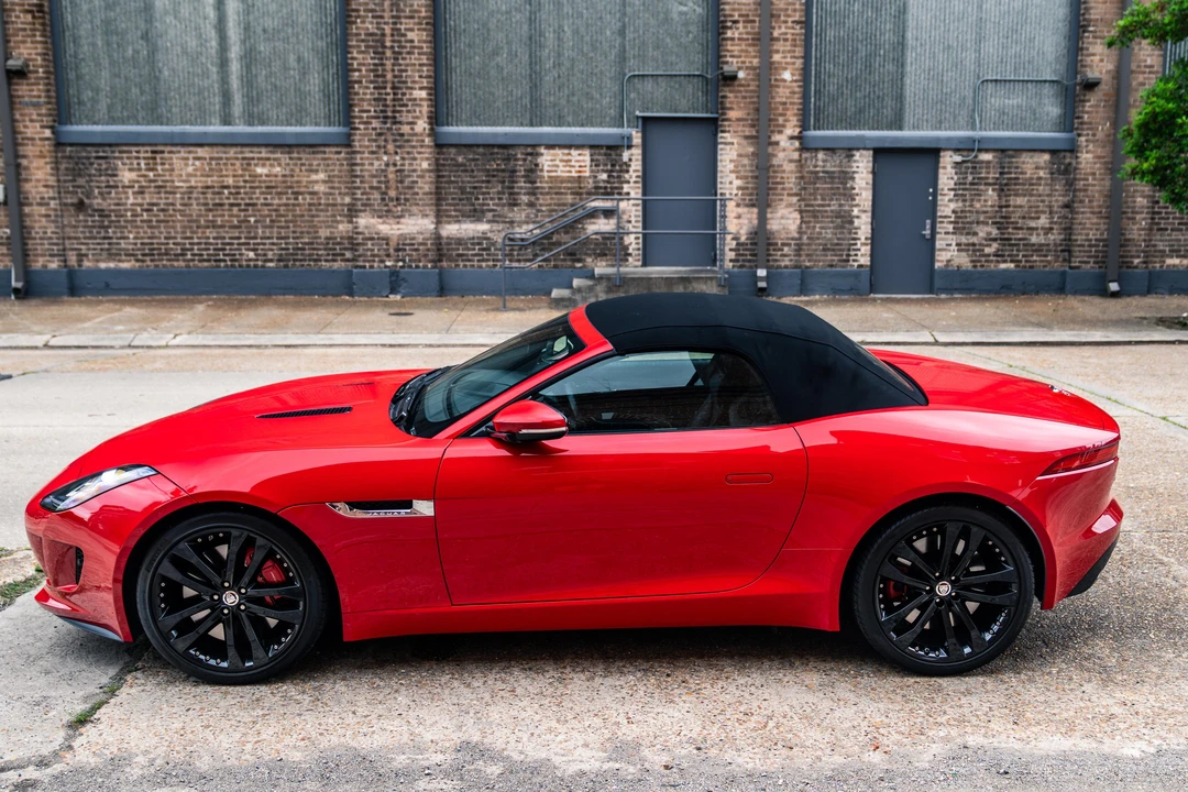 2014 Jaguar F-Type 1st Gen - Image 27 of 31