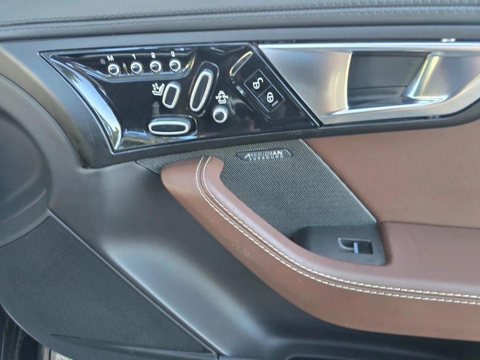 2014 Jaguar F-Type 1st Gen - Image 22 of 31