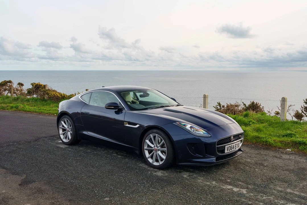 2014 Jaguar F-Type 1st Gen - Image 17 of 30