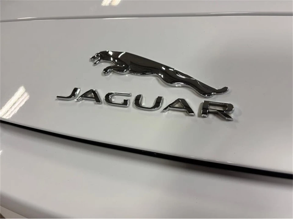 2014 Jaguar F-Type 1st Gen - Image 16 of 31