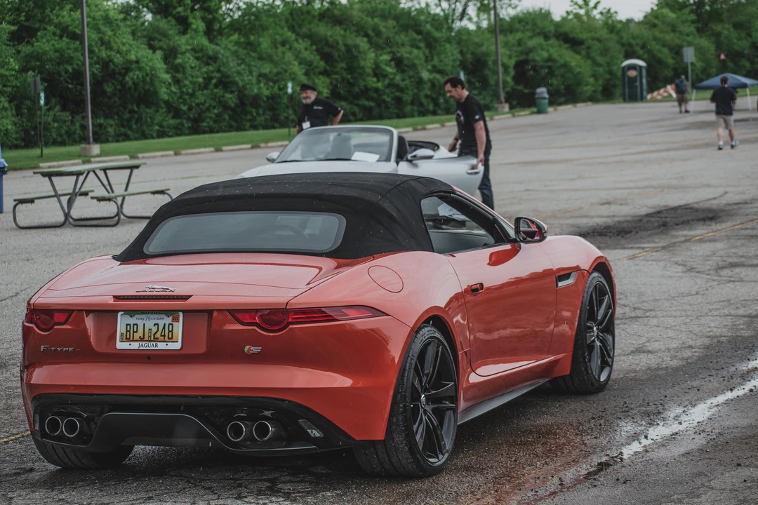 2014 Jaguar F-Type 1st Gen - Image 17 of 31