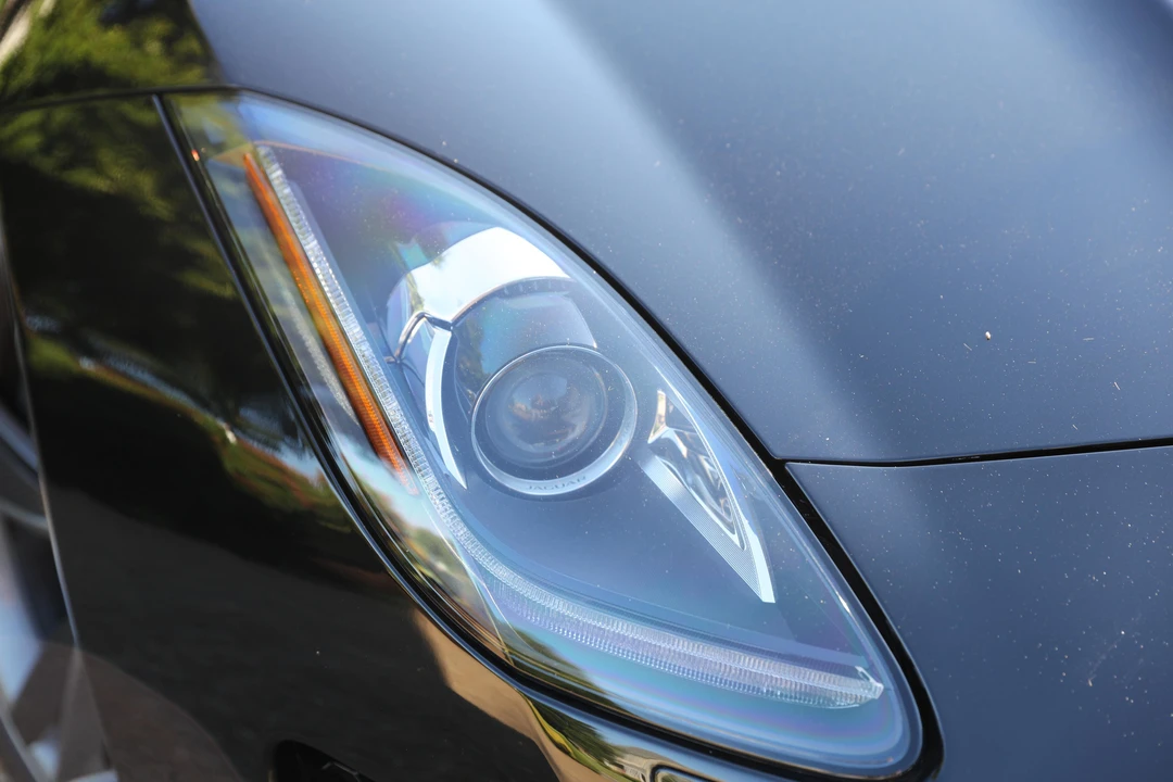 2014 Jaguar F-Type 1st Gen - Image 25 of 31