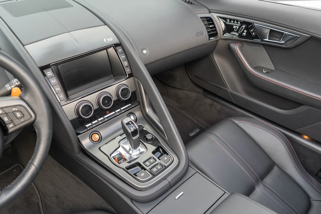 2014 Jaguar F-Type 1st Gen - Image 15 of 31