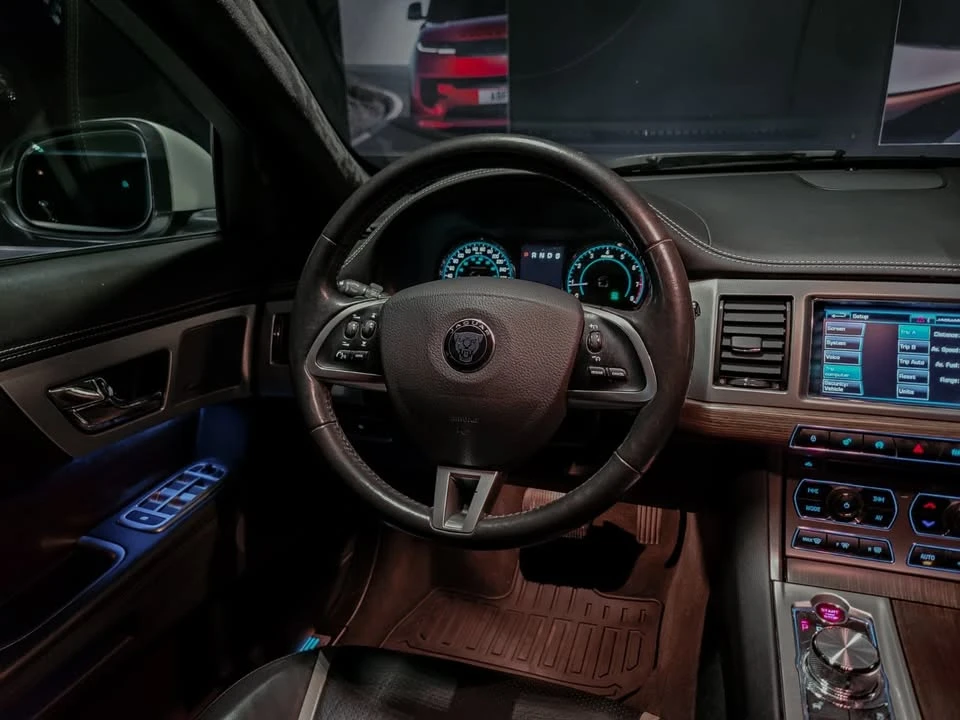 2014 Jaguar X250 XF - Image 11 of 19
