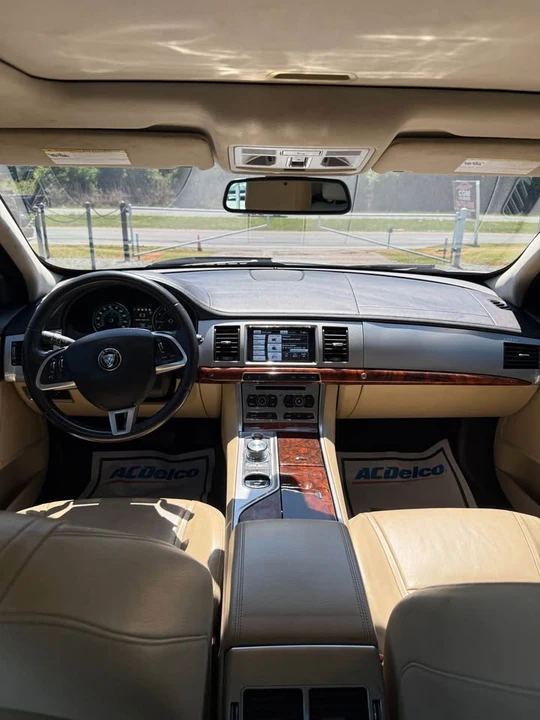 2014 Jaguar X250 XF - Image 15 of 20