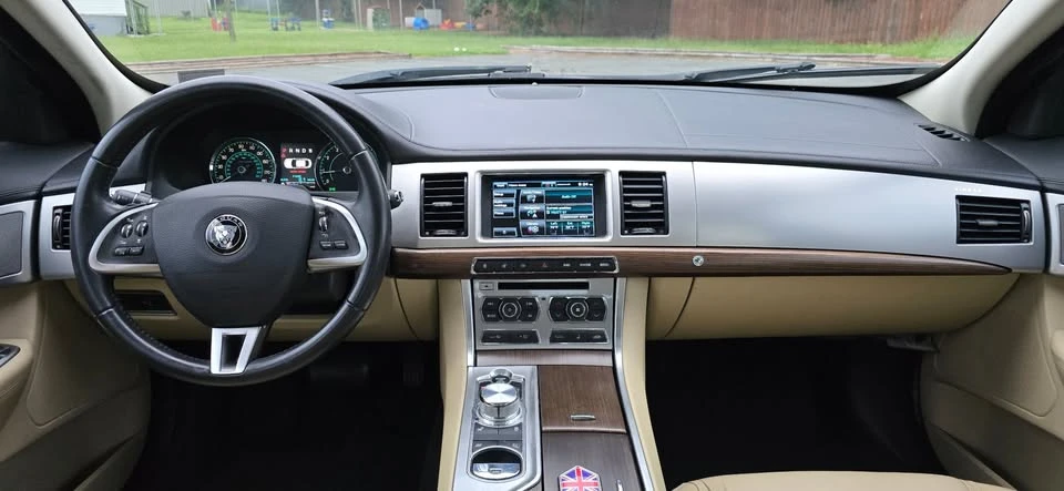 2014 Jaguar X250 XF - Image 7 of 20