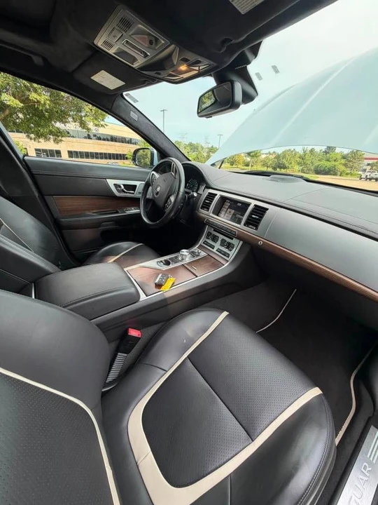2014 Jaguar X250 XF - Image 16 of 20