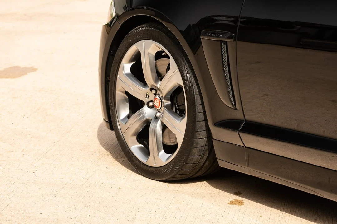 2014 Jaguar X250 XFR - Image 14 of 30