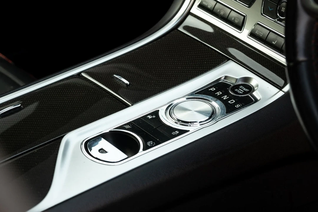 2014 Jaguar X250 XFR - Image 26 of 30