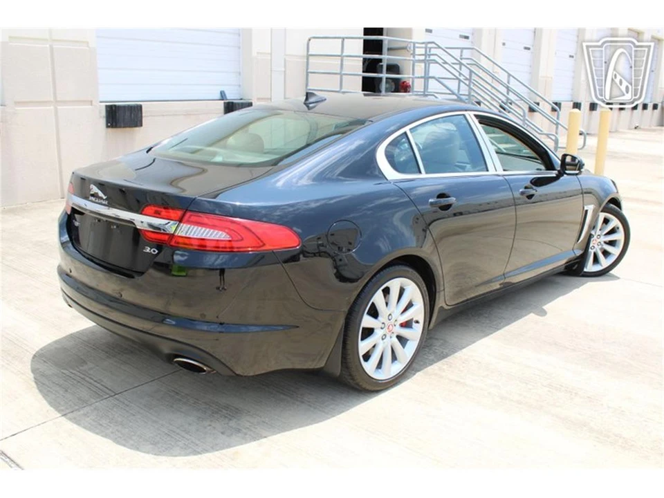 2014 Jaguar X250 XF - Image 16 of 31