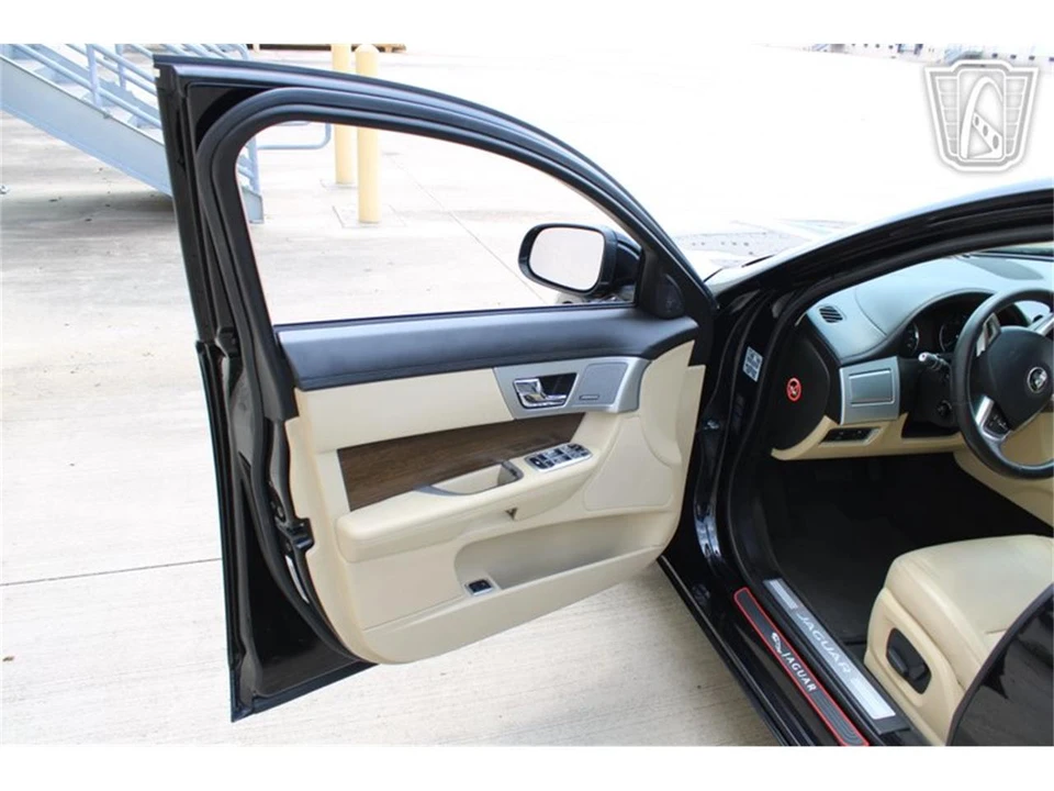 2014 Jaguar X250 XF - Image 17 of 31