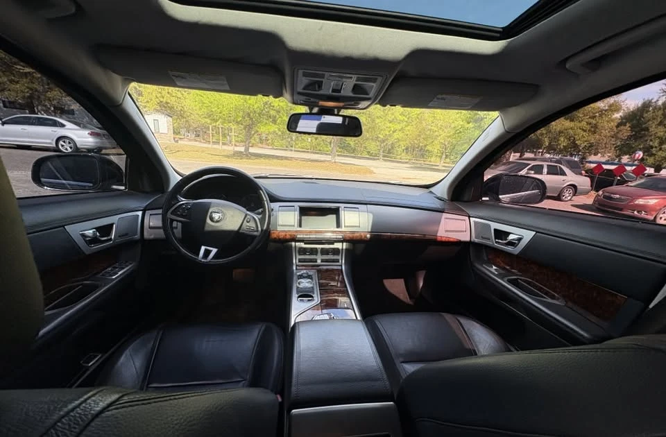 2014 Jaguar X250 XF - Image 8 of 12