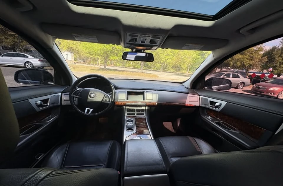 2014 Jaguar X250 XF - Image 9 of 12