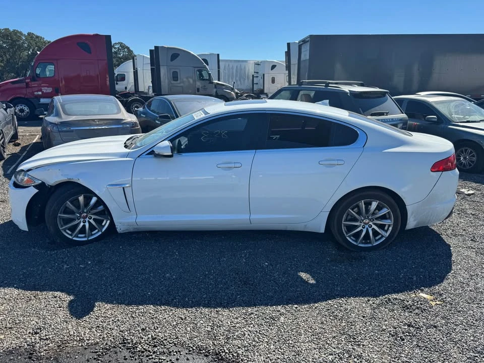 2014 Jaguar X250 XF - Image 3 of 8