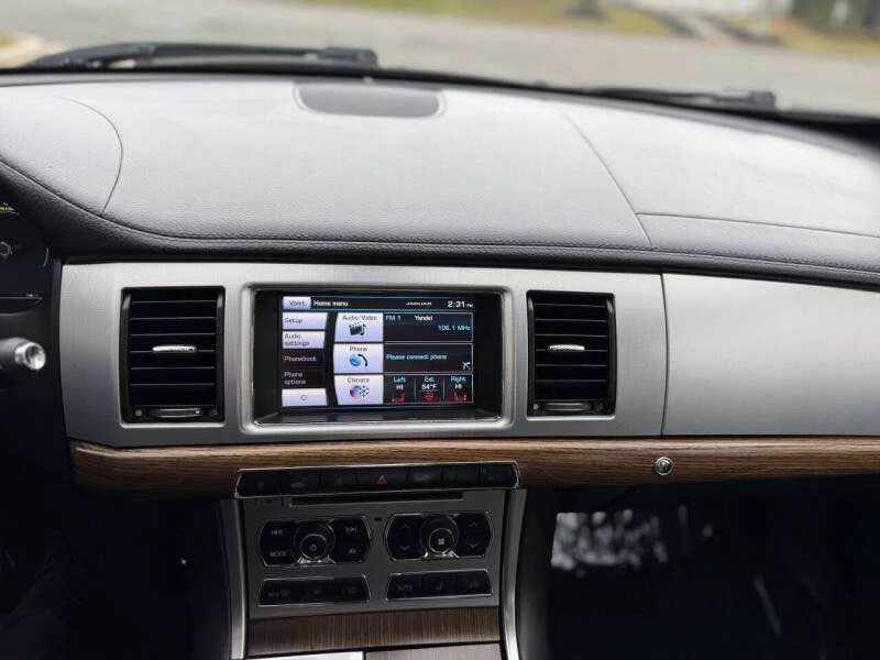 2014 Jaguar X250 XF - Image 12 of 16