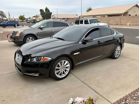 2014 Jaguar XF Sedan