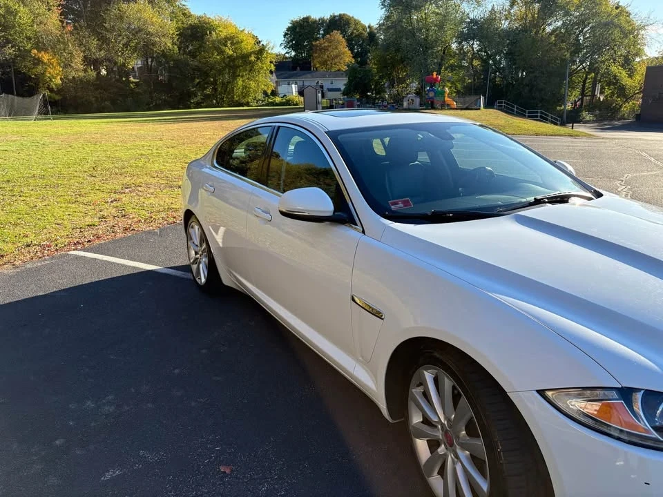 2014 Jaguar X250 XFR - Image 2 of 13