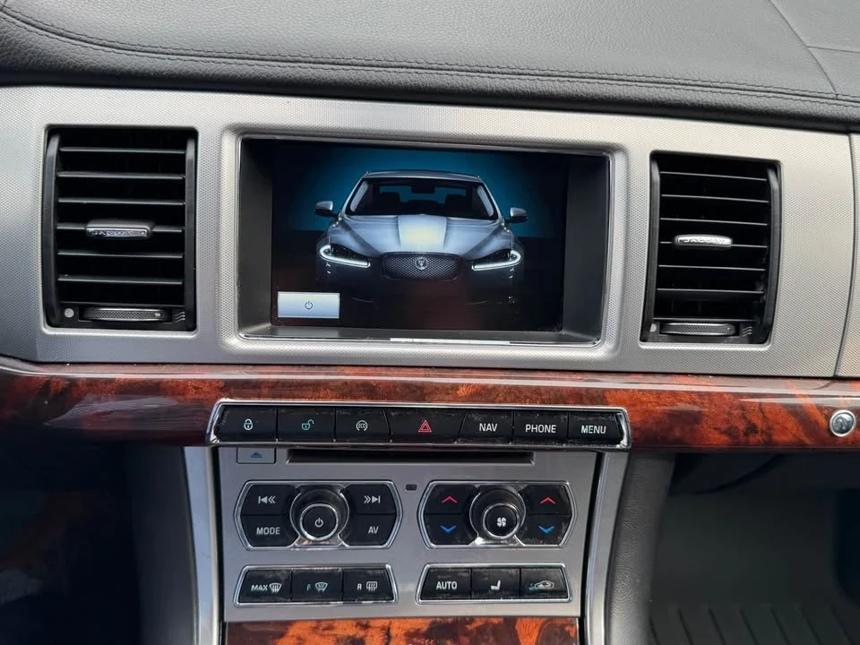 2014 Jaguar X250 XFR - Image 14 of 20