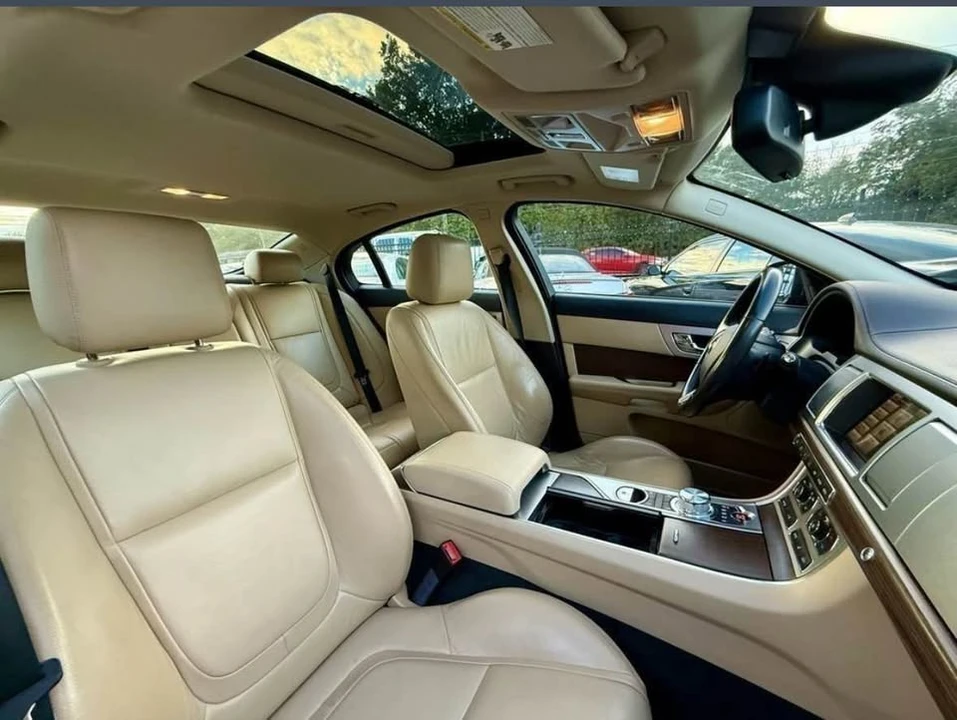 2014 Jaguar X250 XF - Image 8 of 9