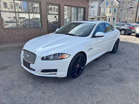 2014 Jaguar XF XF 30t Prestige Sedan 4D