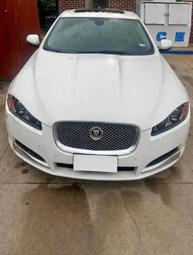 2014 Jaguar XF Supercharged Sedan 4D