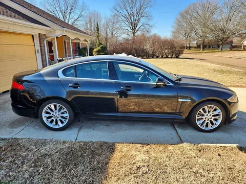 2014 Jaguar XF XF Supercharged Sedan 4D