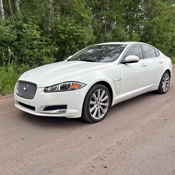 2014 Jaguar XF Supercharged Sports Sedan
