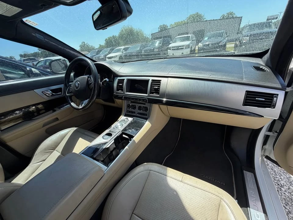 2014 Jaguar X250 XFR - Image 4 of 9