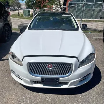 2014 Jaguar XJ