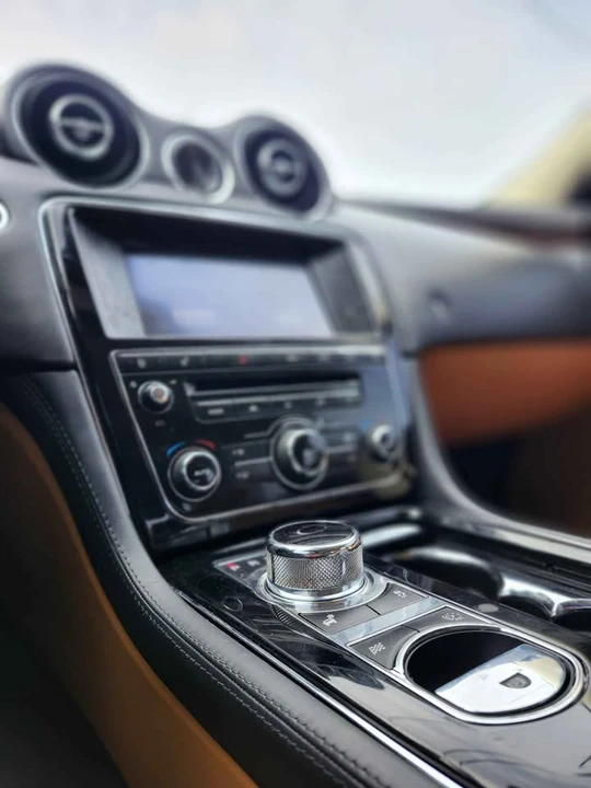 2014 Jaguar X351 XJ - Image 15 of 20