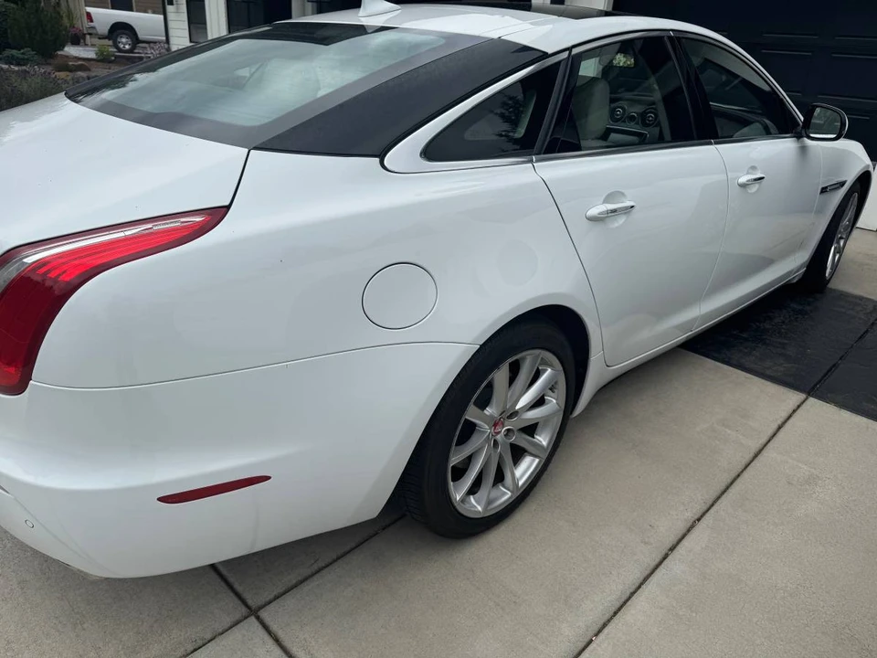2014 Jaguar X351 XJ - Image 2 of 7