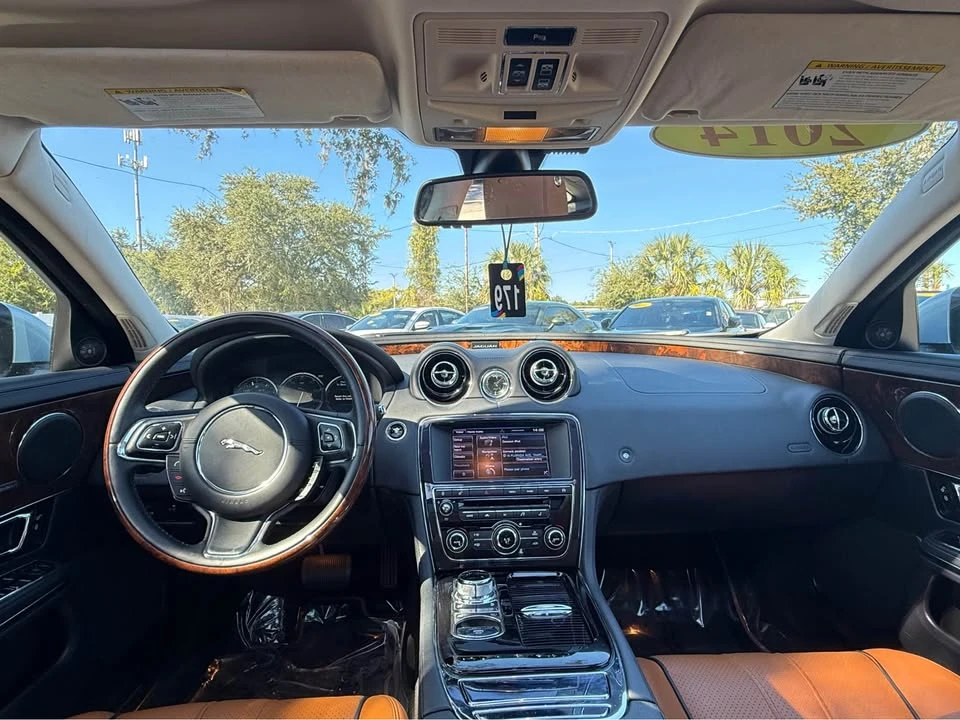 2014 Jaguar X351 XJ - Image 9 of 11