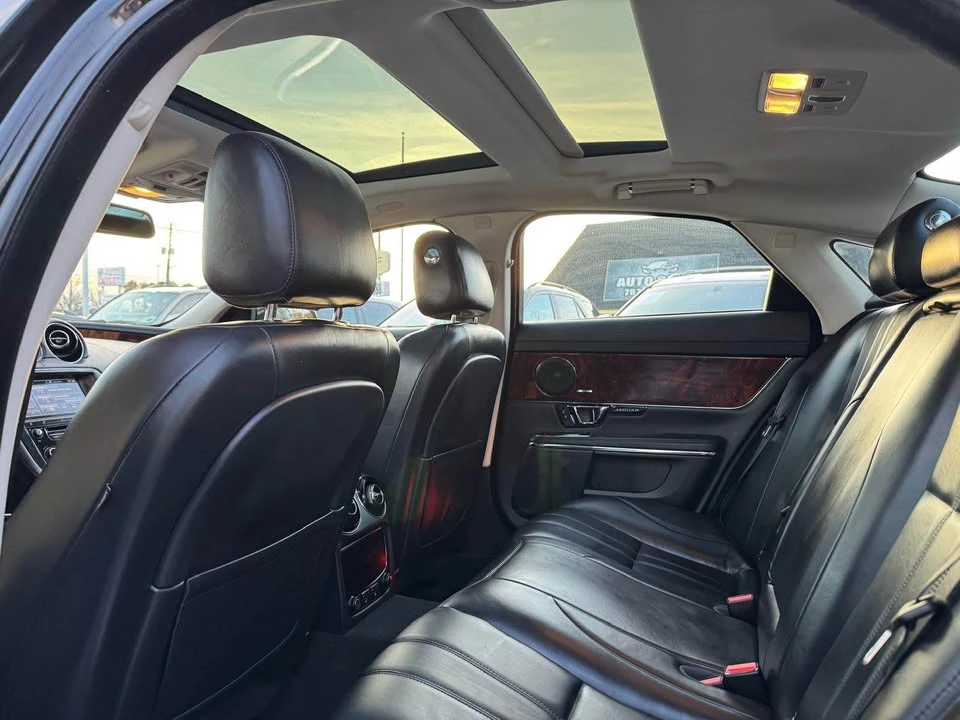 2014 Jaguar X351 XJ - Image 16 of 20
