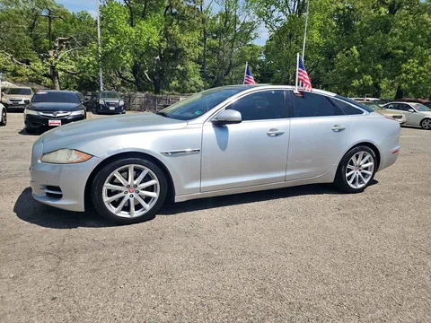 2014 Jaguar XJ Sedan