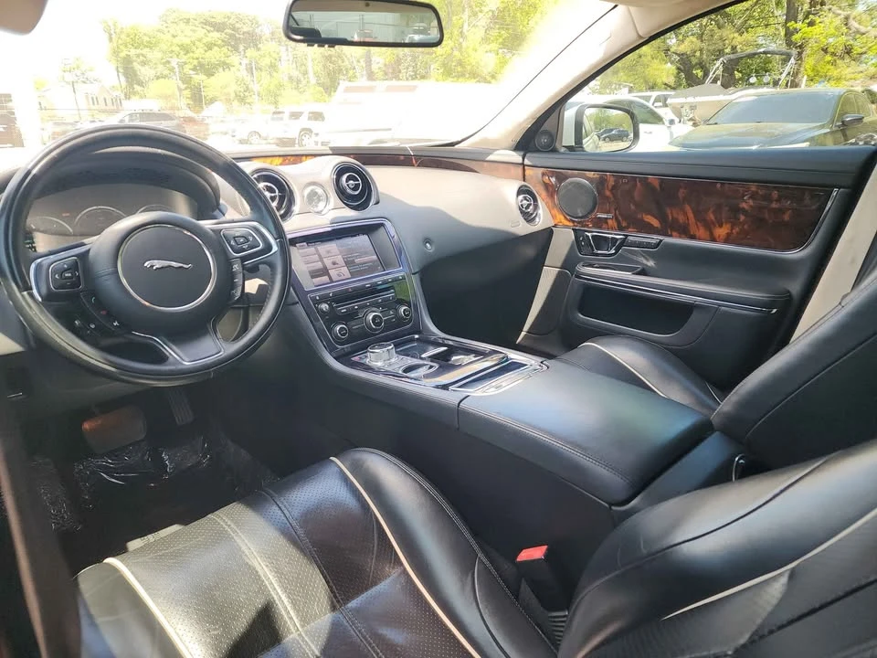 2014 Jaguar X351 XJ - Image 12 of 15