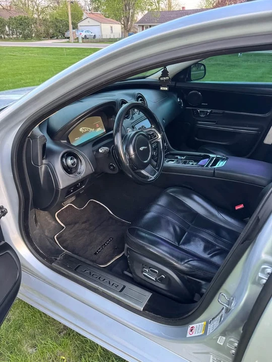 2014 Jaguar X351 XJ - Image 8 of 17