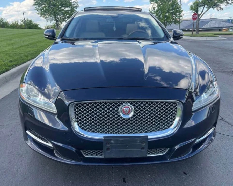 2014 Jaguar X351 XJ - Image 2 of 8