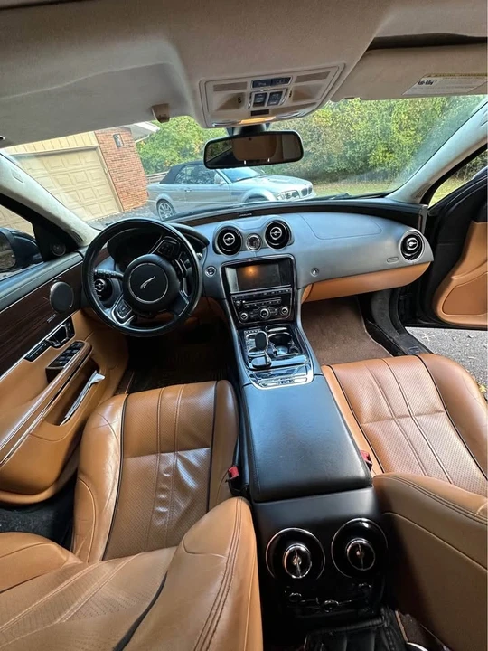 2014 Jaguar X351 XJ - Image 9 of 10