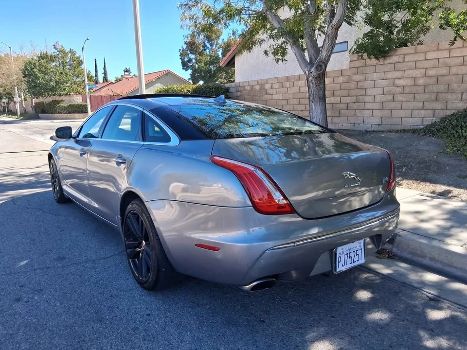2014 Jaguar XJ Series 4 - Image 3 of 17
