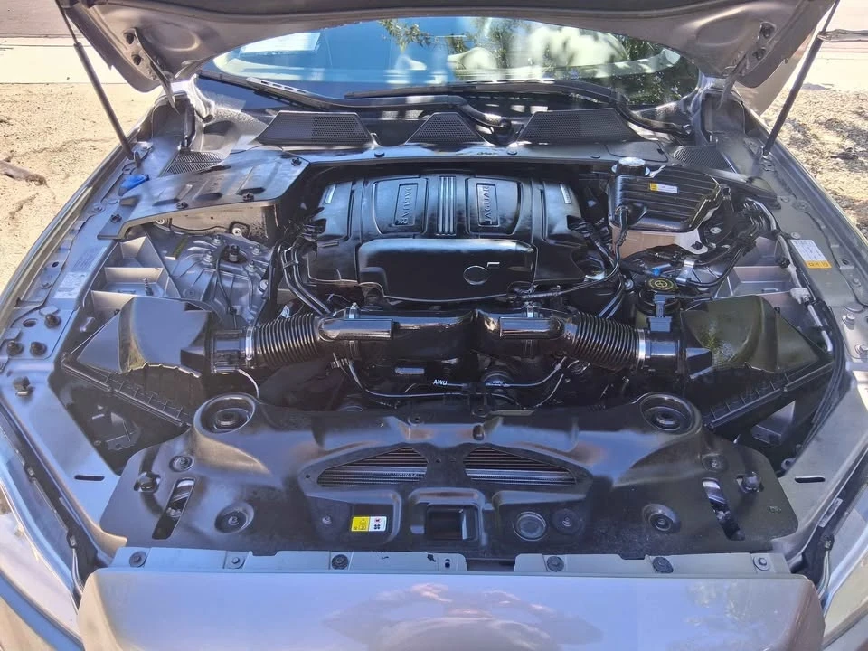 2014 Jaguar XJ Series 4 - Image 11 of 17