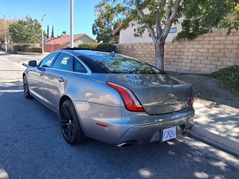 2014 Jaguar XJ Series 4 - Image 16 of 17