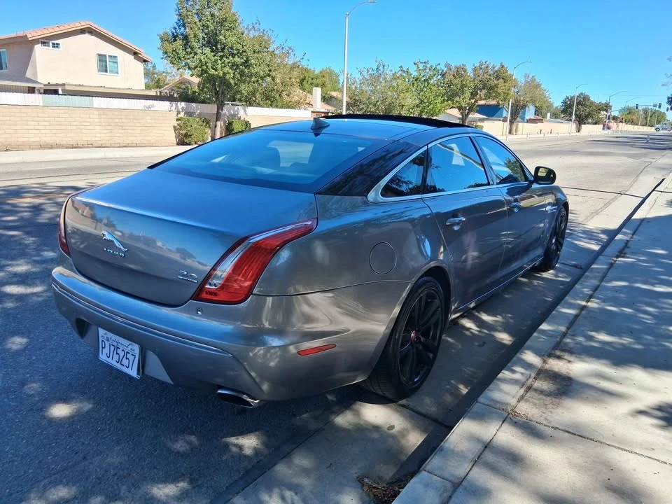 2014 Jaguar XJ Series 4 - Image 4 of 17