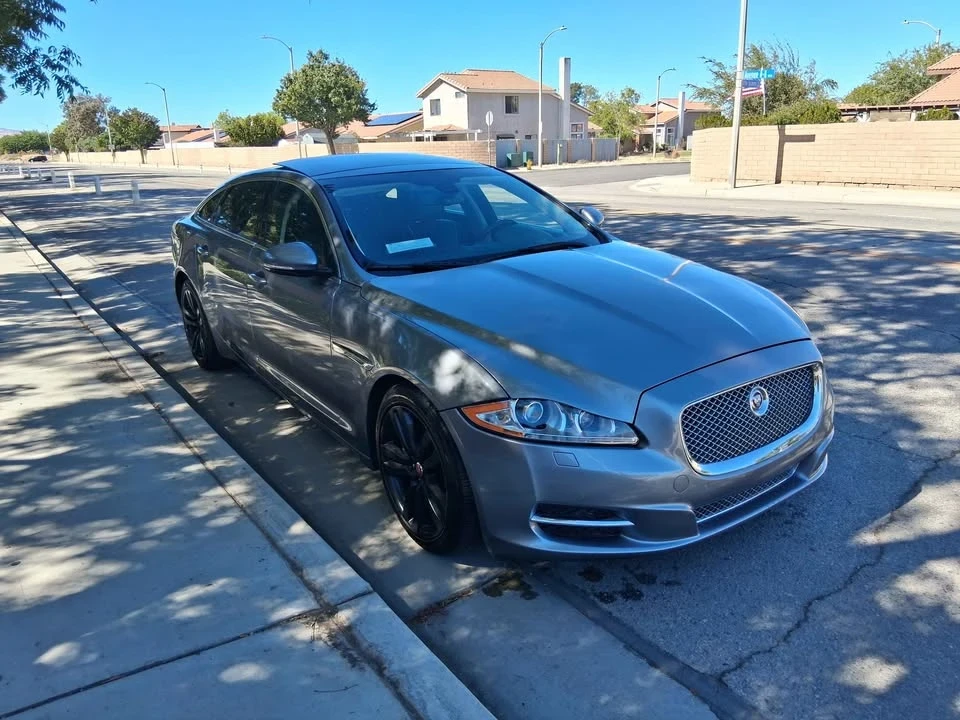 2014 Jaguar XJ Series 4 - Image 2 of 17