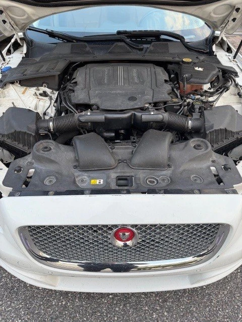 2014 Jaguar X351 XJR - Image 6 of 10