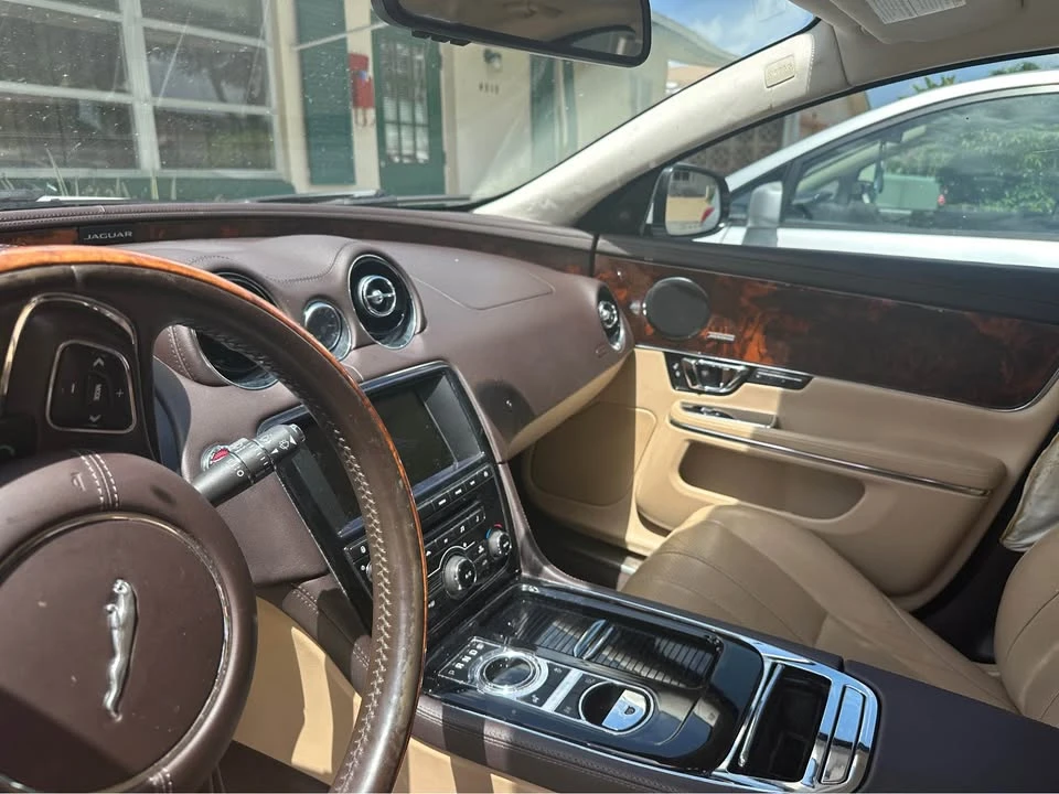 2014 Jaguar X351 XJR - Image 9 of 12