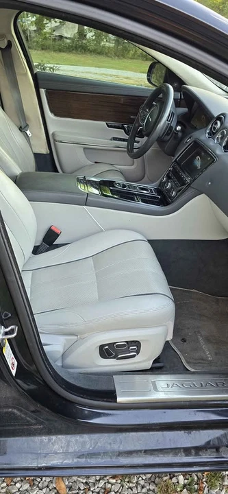 2014 Jaguar X351 XJ - Image 8 of 12