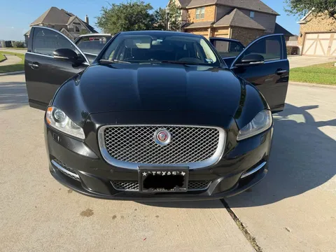 2014 Jaguar XJ XJ Supercharged Sedan 4D