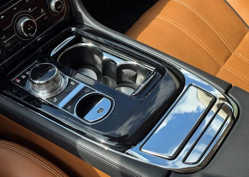 2014 Jaguar X351 XJ - Image 8 of 15
