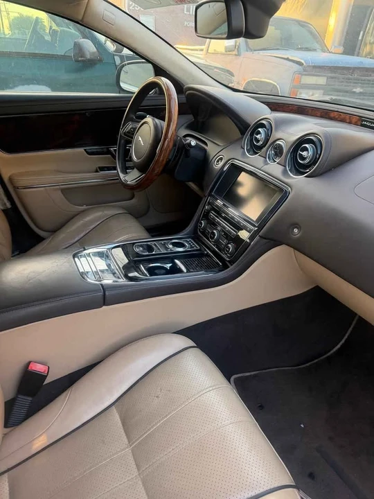2014 Jaguar X351 XJ - Image 5 of 6